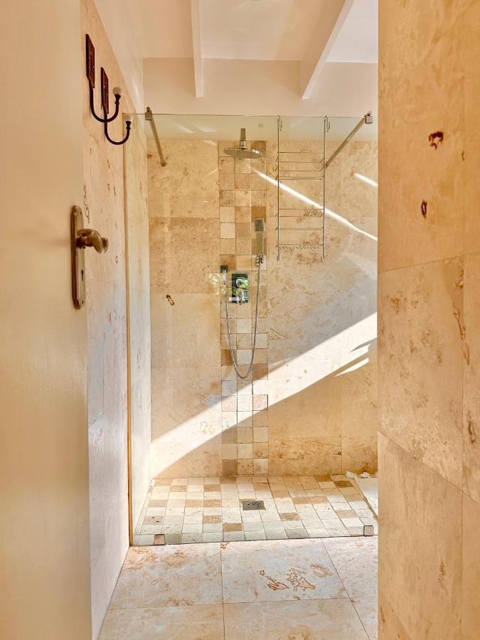 Petit Casa Central Стеленбош Екстериор снимка